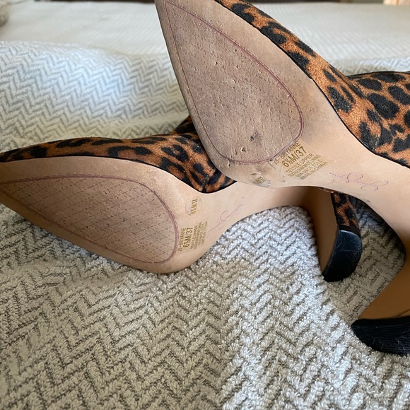 Animal print Jessica Simpson Strech booties - Picture 2 of 7